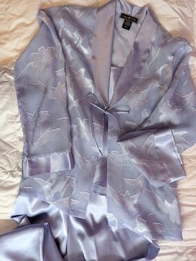 Halston Heritage Lilac Sheer Floral Satin-Trim Lingerie Set